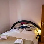 Apartments H&M 275